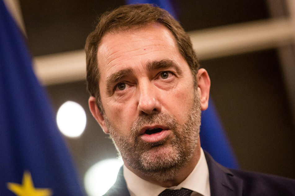 Christophe Castaner, Innenminister von Frankreich, informierte via Twitter über den Ausgang des Angriffs.