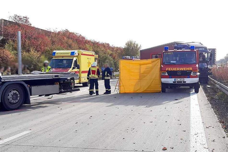 Die A72 Richtung Chemnitz war wegen der Bergungsarbeiten dreieinhalb Stunden voll gesperrt.