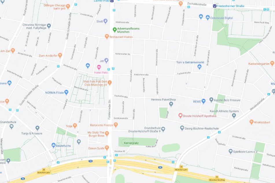 Der Unfall ereignete sich auf der Fürstenrieder Straße an der Kreuzung zur Aindorferstraße.