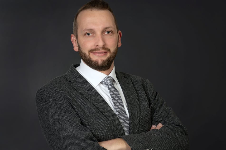 Sauer: Baubürgermeister Heiko Nowak (35).