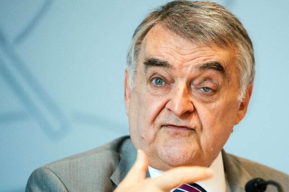NRW-Innenminister Herbert Reul (66).