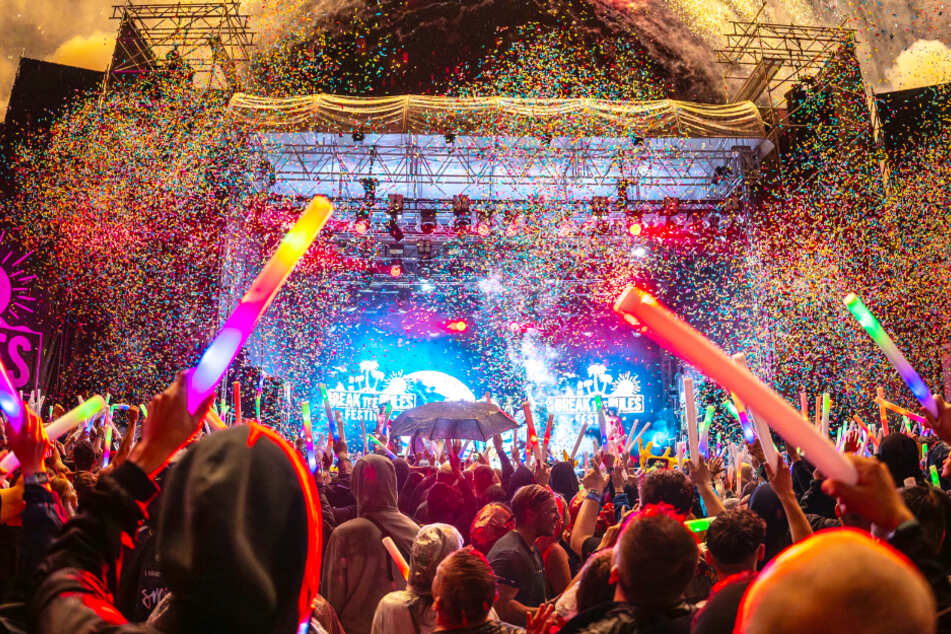 Dieses mega Festival findet an Sachsens größtem See statt