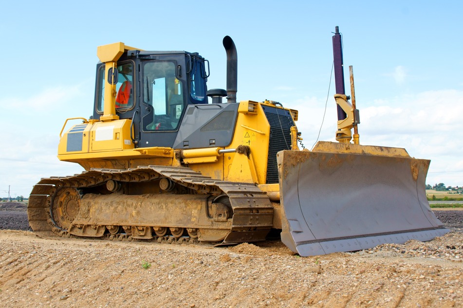 Ein Bulldozer! Ein Spielzeug für echte Männer - und Mäuse. (Symbolbild)