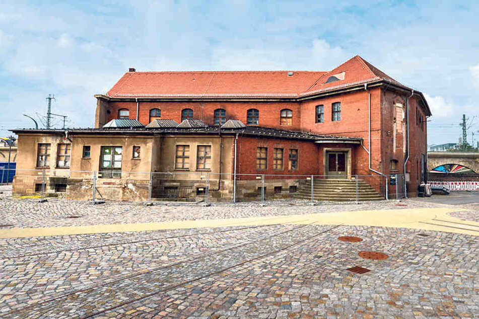 In den Speicher (alter Sozialtrakt) an der Könneritzstraße ziehen ein
Programmkino und eine Event-Gastronomie.