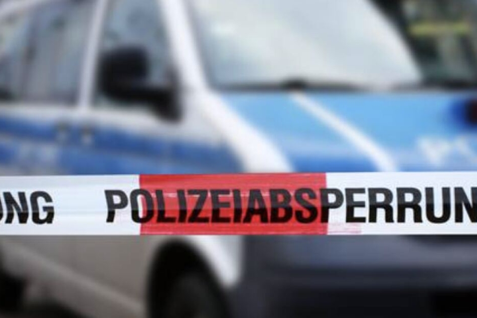 Die Polizei konnte die Tatverdächtigen vor Ort nicht mehr stellen.