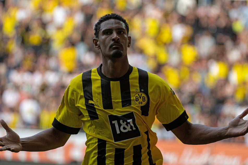 Nachdem er den Krebs überwunden hatte, legte Sébastien Haller noch eine gute Halbsaison für den BVB hin. Dann verschwand er in der Versenkung.