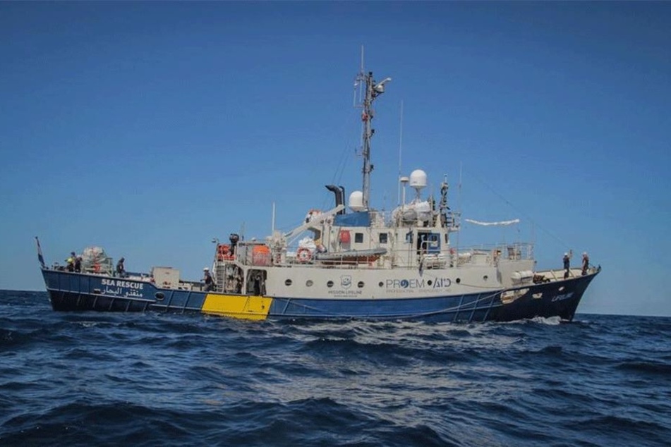 Die "Lifeline" kreuzt bald wieder mit sächsischen Helfern am Bord im Mittelmeer - um Menschenleben zu retten.