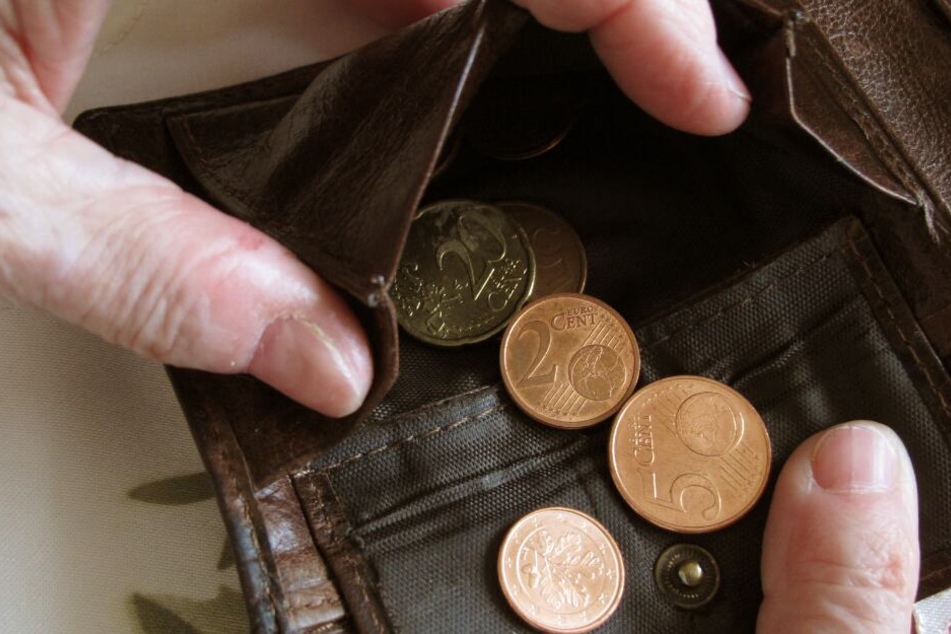 Fast jeder dritte Arbeitslose gab an, sich nicht immer volle Mahlzeiten leisten zu können. (Symbolbild)