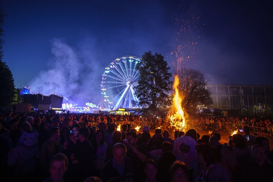 Das Hexenfeuer auf dem Hartmannplatz in Chemnitz soll sicherer werden.