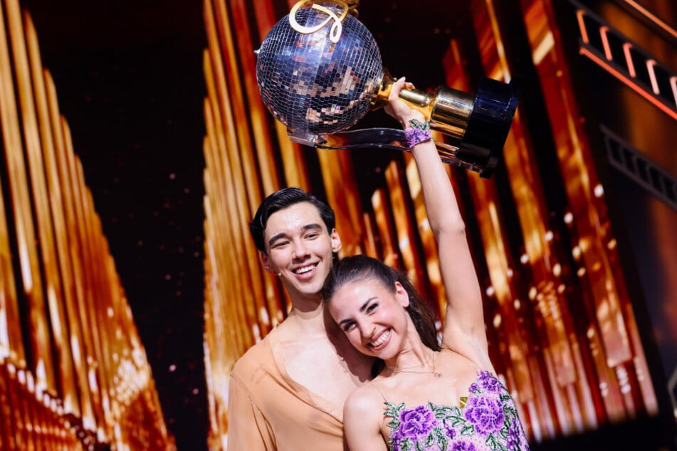 Können Diego Pooth und Ekaterina Leonova auch die Weihnachtsausgabe für sich entscheiden?