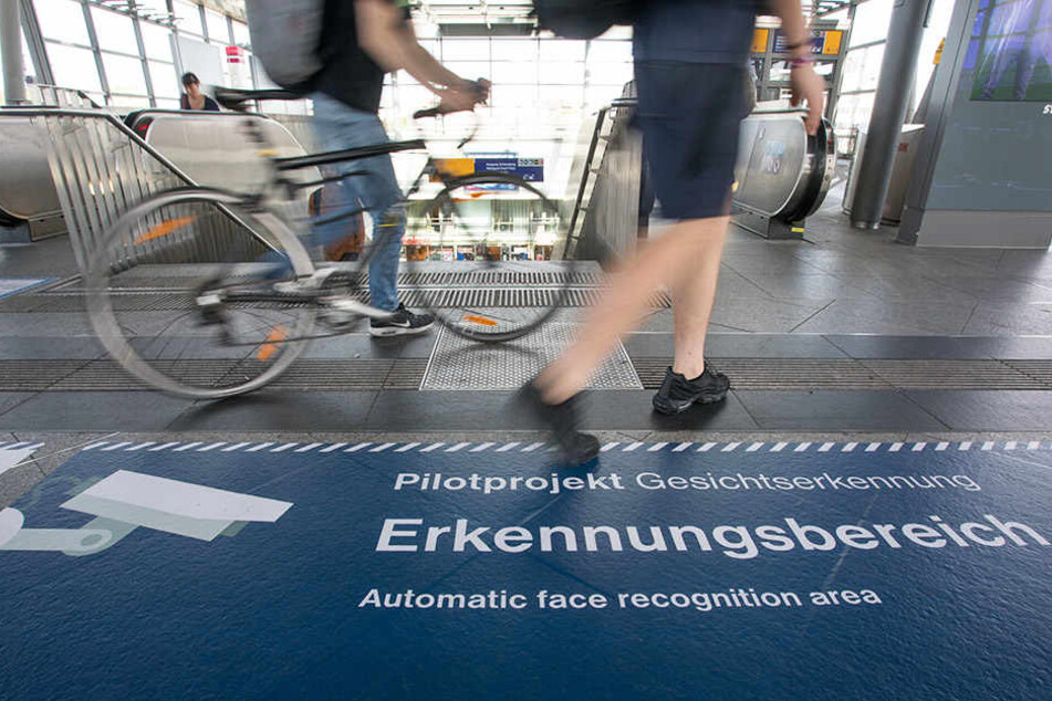 Seit dem 1. August wird der Bahnhof Südkreuz überwacht.