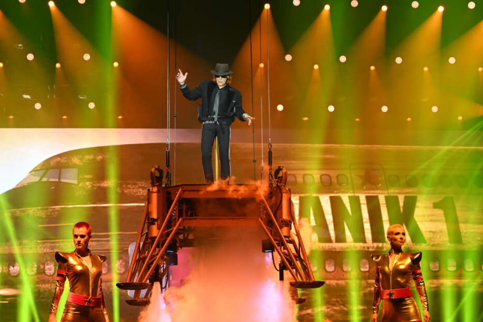 Keine Mondlandung, sondern die ausgefallene Show von Udo Lindenberg.
