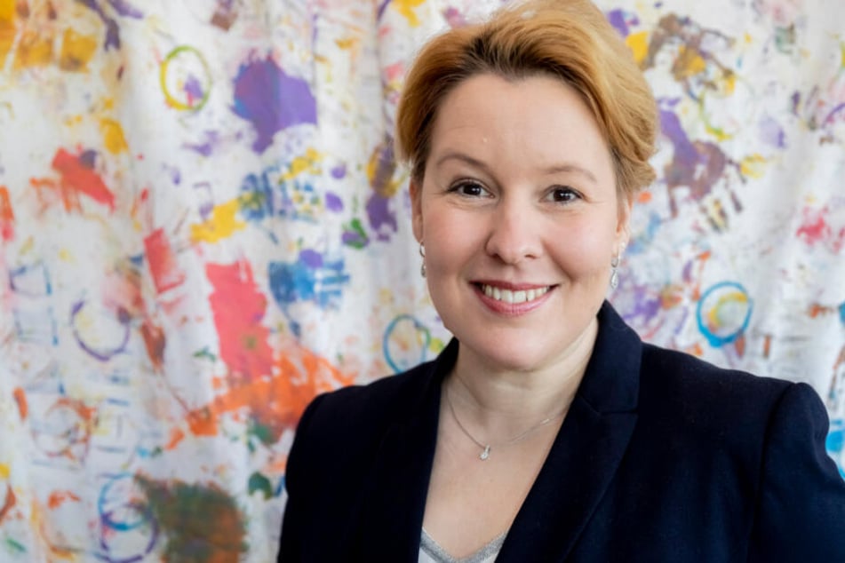 Bundesfamilienministerin Franziska Giffey (40) fordert mehr Ostdeutsche in Führungspositionen in Politik und Unternehmen.