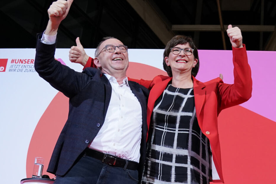 Norbert Walter-Borjans und Saskia Esken stellen die neue Führungsspitze der SPD.