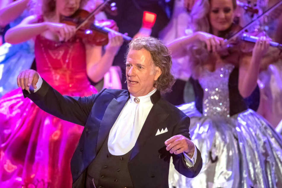 Walzerkönig André Rieu (69) feiert am 1. Oktober seinen 70. Geburtstag.