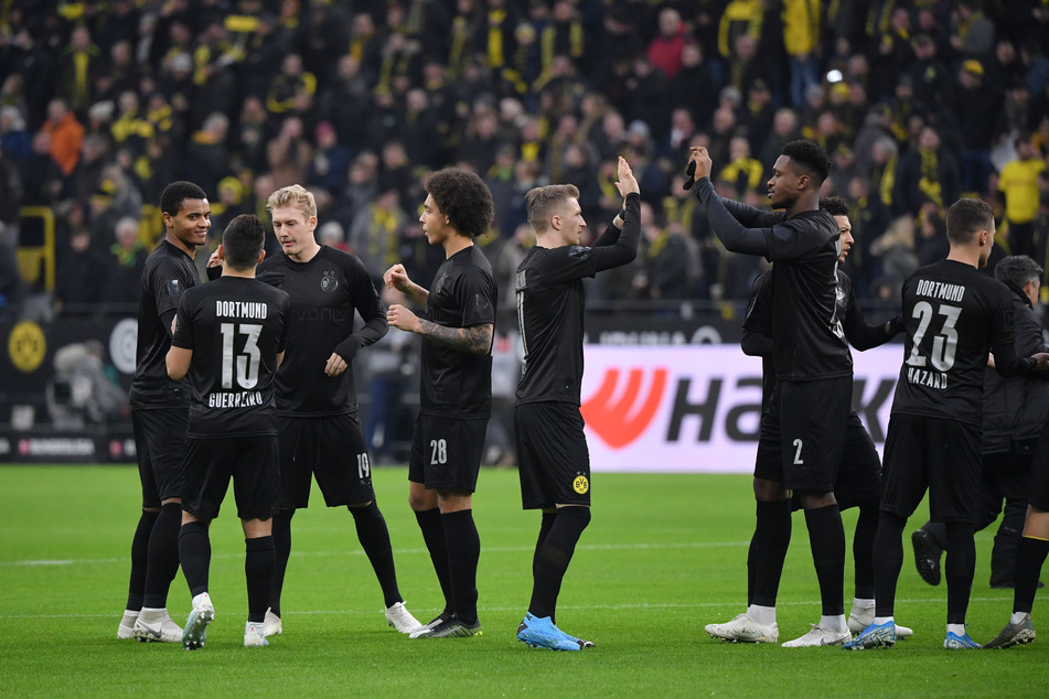 Im Dezember 2019 hatte Dortmund schon in einem Sonder-Schwarz-Trikot gespielt.
