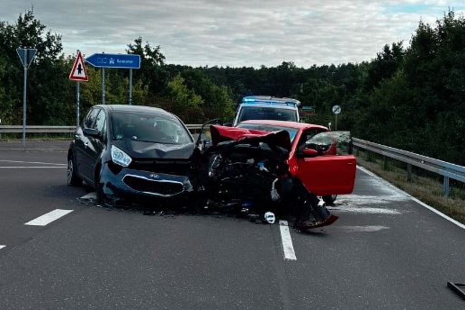 In Möser waren ein Kia und ein VW kollidiert.