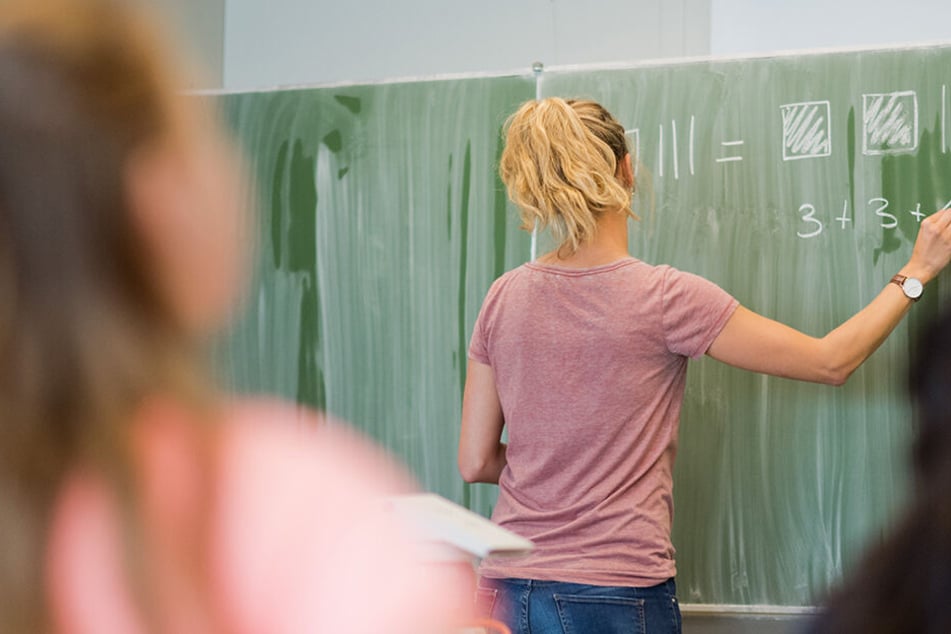 Bei dem Angriff wurden zwei Lehrerinnen verletzt.