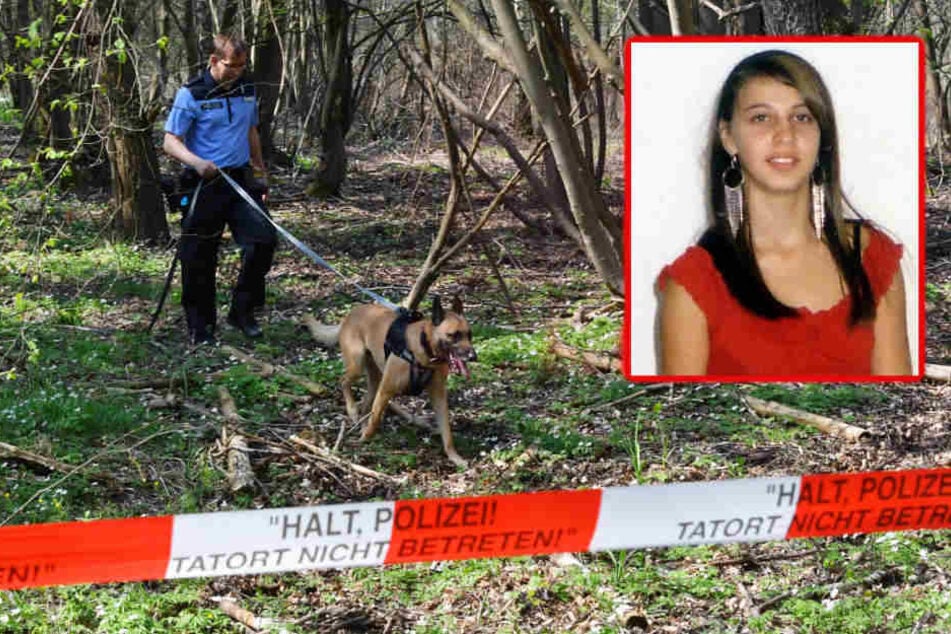 Mit einem Leichenspürhund sucht ein Polizeibeamter in einem Waldgebiet bei Brieselang nach Spuren der vermissten Georgine Krüger.
