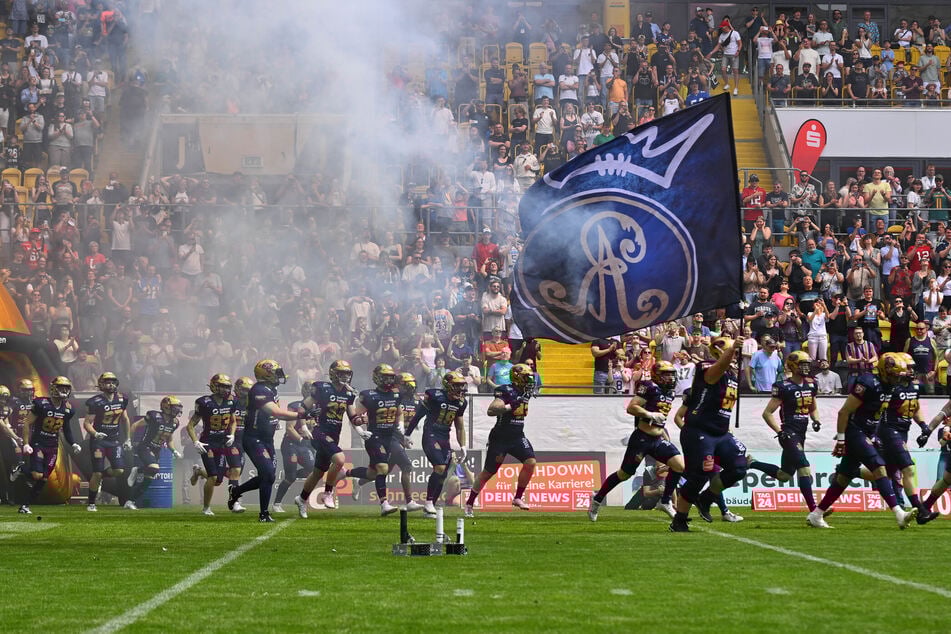 Das erste große Saison-Highlight steht an: Die Dresden Monarchs feiern im Rudolf-Harbig-Stadion ihren Heimspiel-Auftakt.