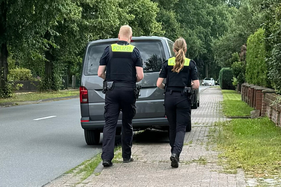 In Kirchlinteln wurden bereits im März mehr als 20 Vögel durch Gift getötet. Die Polizei ermittelt und sucht nach Zeugen.