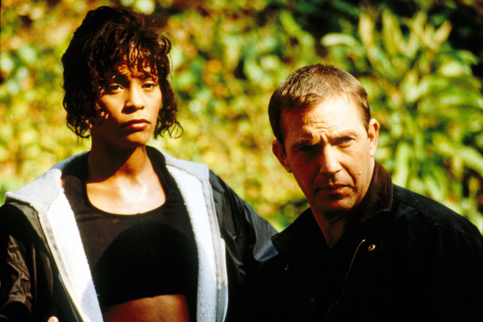 Whitney Houston (l) and Kevin Costner (r) star in the 1992 film, The Bodyguard.