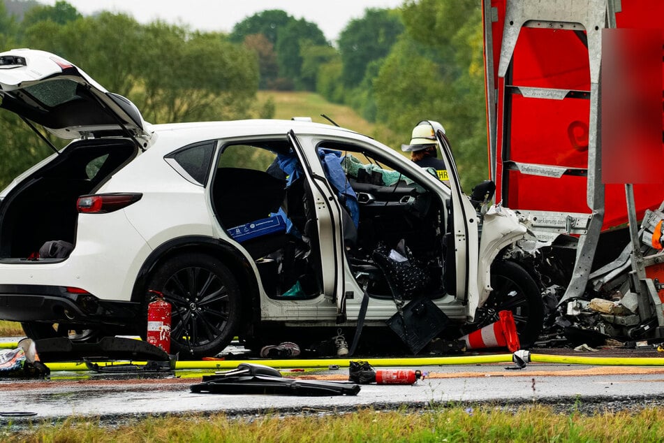 Zwei Tote und mehrere Schwerverletzte bei Frontalcrash im Wetteraukreis
