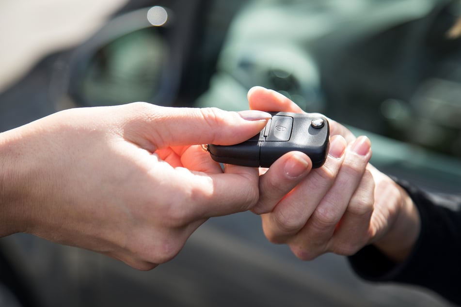 Ein privater Autoverkäufer (36) in Salzwedel konnte nach einem Betrugsversuch seinen Wagen wieder in Besitz nehmen. (Symbolbild)