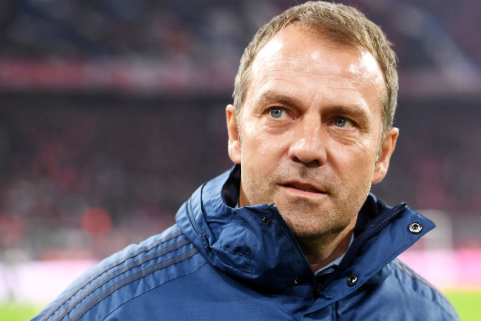 Bayern-Trainer Hansi Flick hat eine klare Forderung - und zwar einen Sieg gegen den 1. FC Köln.