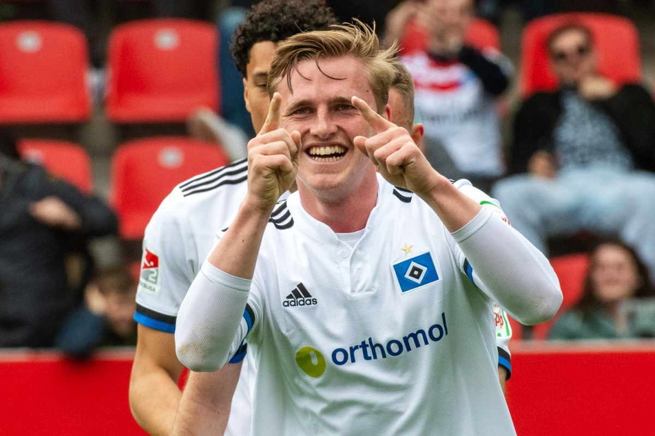 Mikkel Kaufmann (21) wird nach seinem Leihende den Hamburger SV endgültig verlassen. Er geht künftig für Liga-Konkurrent Karlsruher SC auf Torejagd.