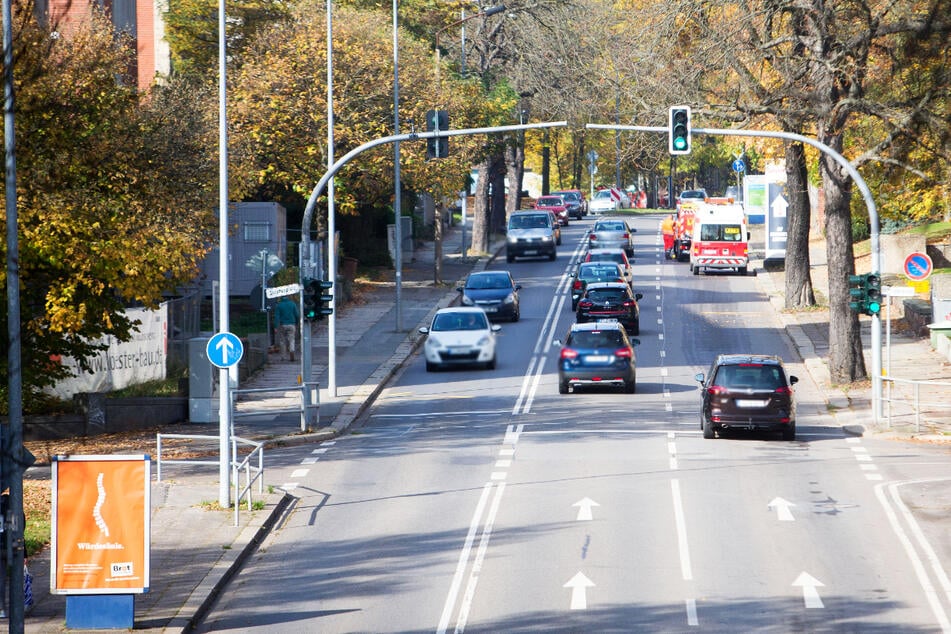 Die Reichsstraße wird am morgigen Donnerstag zwischen Zwickauer Straße und Weststraße voll gesperrt. (Archivbild)