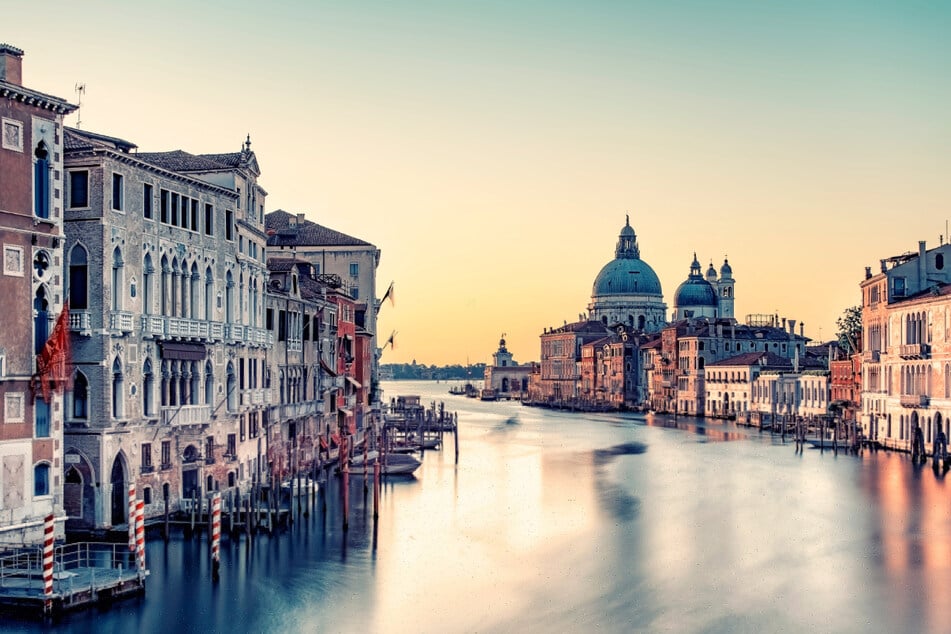 In Venedig schlafen Kinder (bis 18 Jahre) in diesem Hotel kostenlos