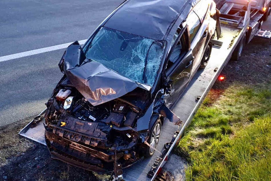 Sechs Personen wurden bei dem Unfall verletzt.