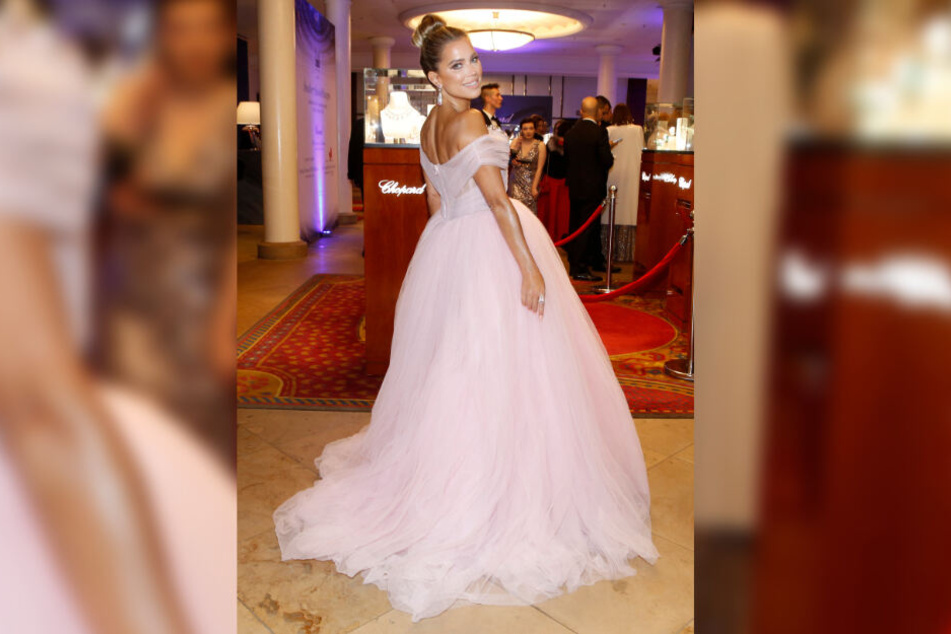 TV-Star Sylvie Meis (41) strahlte beim VIP-Empfang im Taschenbergpalais.
