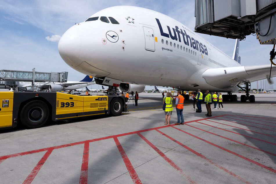 Der A380 hob vom Münchner Flughafen gen Boston ab.