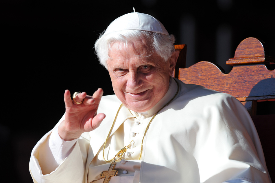 Papst Benedikt XVI. ist am Samstagmorgen im Alter von 95 Jahren gestorben.
