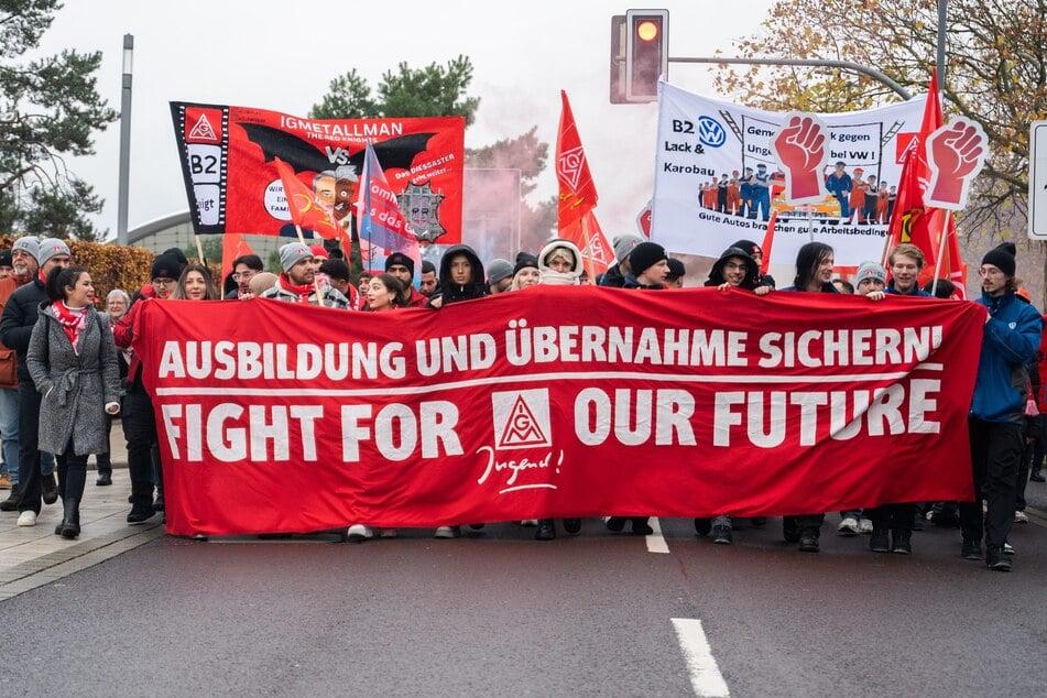 Im Tarifstreit hat VW den vorgelegten Zukunftsplan der IG Metall zunächst abgelehnt.