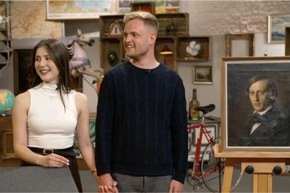 Felix und seine Frau Cazibe wollen bei "Bares für Rares" ein Porträt verkaufen.
