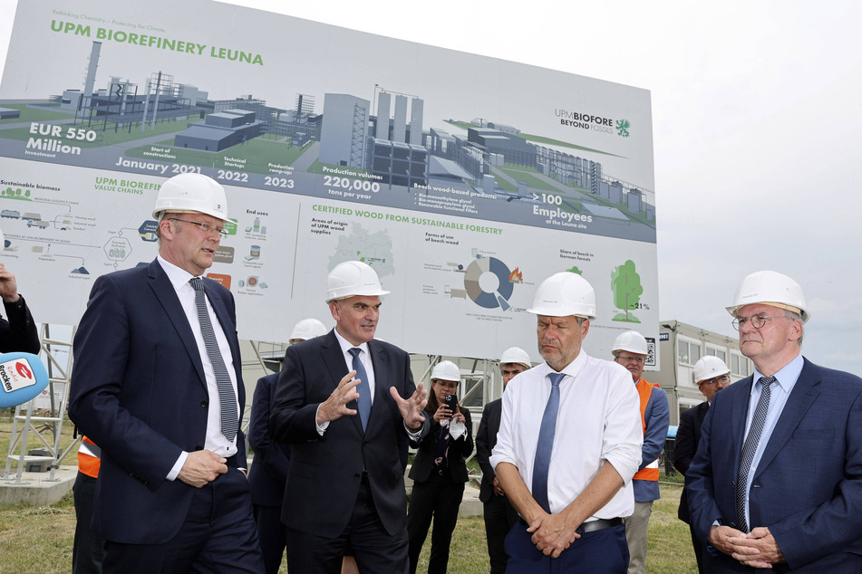 Mai 2022: Das Projekt der Bioraffinerie wird am Standort Leuna präsentiert.