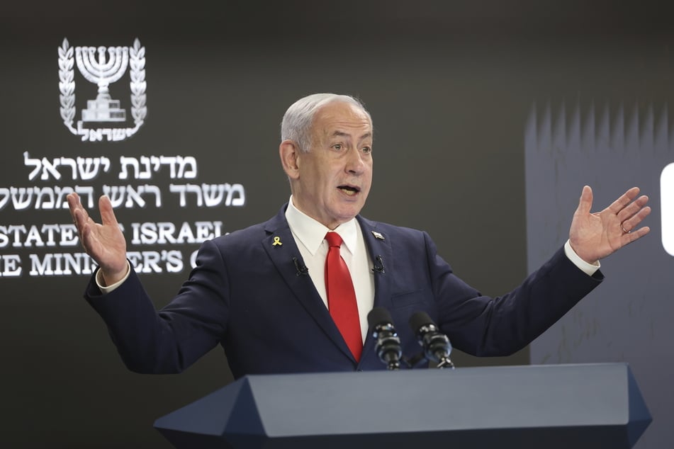 Israels Ministerpräsident Benjamin Netanjahu (75) lobt den Angriff seiner Kampfpiloten.