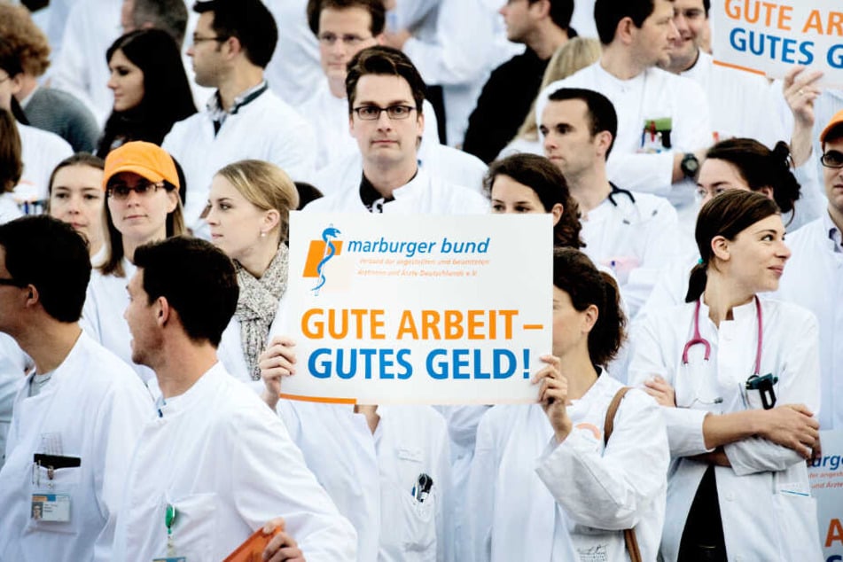 Zur Demonstration werden bis zu 1000 Ärzte erwartet. (Symbolbild)