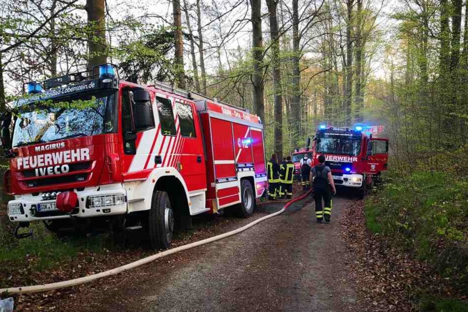 Die Feuerwehren rückten mit einem Großaufgebot an.