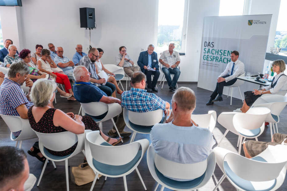 Zahlreiche interessierte Chemnitzer waren beim Sachsengespräch dabei.