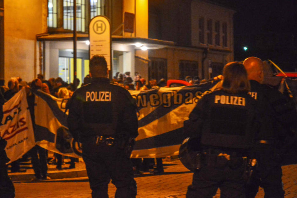 "Rassenkrieg gegen das deutsche Volk": Rechter Redner skandiert nach Todesfall in Köthen
