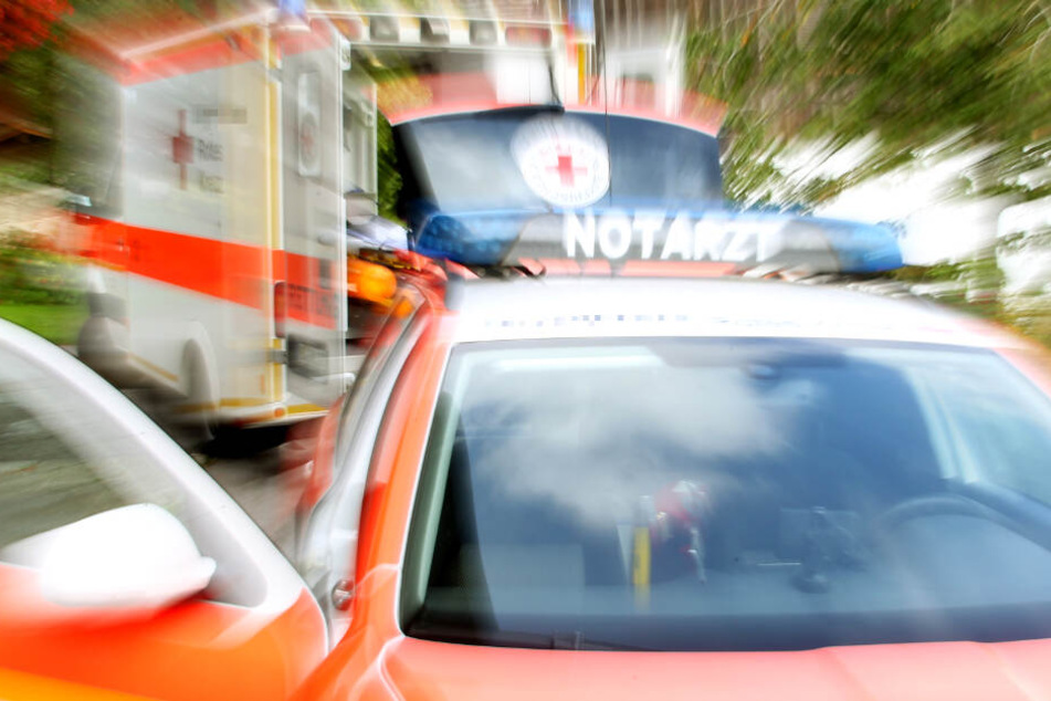 Sanitäter und ein Notarzt waren vergeblich im Einsatz (Symbolbild).