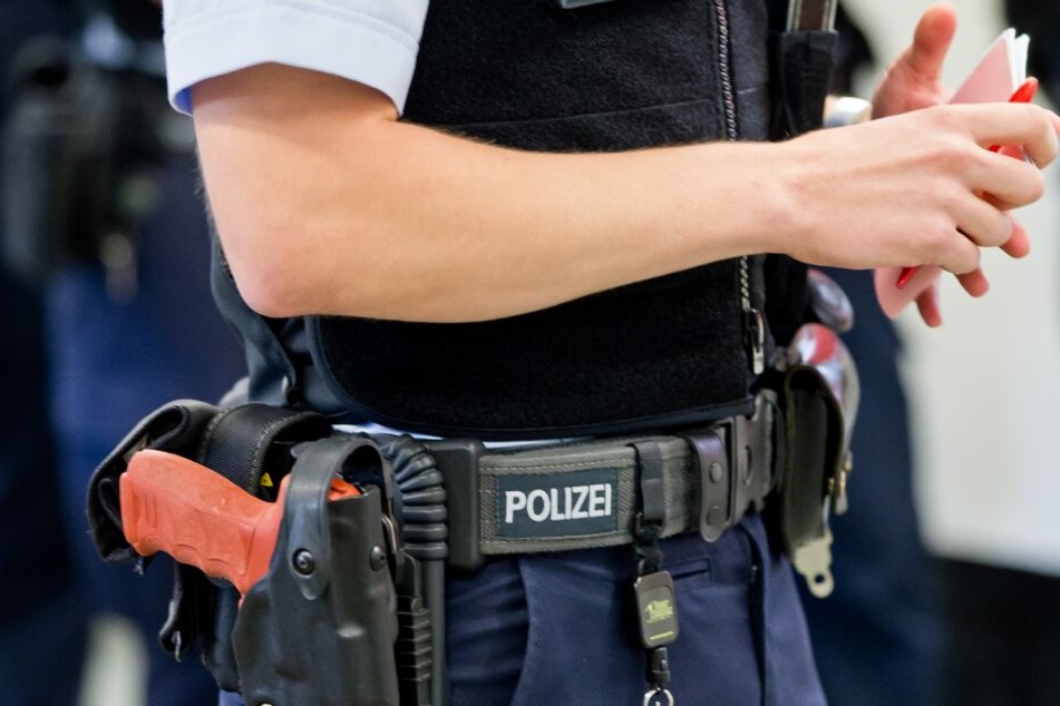 Das Gericht verurteilte den angeklagten Polizisten zu einer Bewährungsstrafe. (Symbolbild)