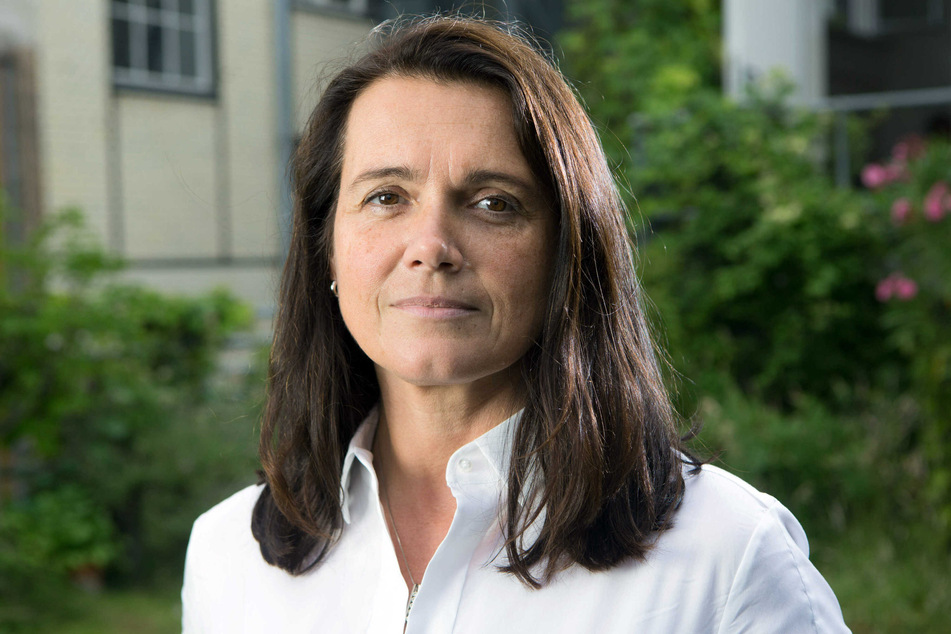 Die taz-Chefredakteurin Barbara Junge (52) hat wegen einer in die Kritik geratenen Kolumne über die Polizei ihr Bedauern geäußert.
