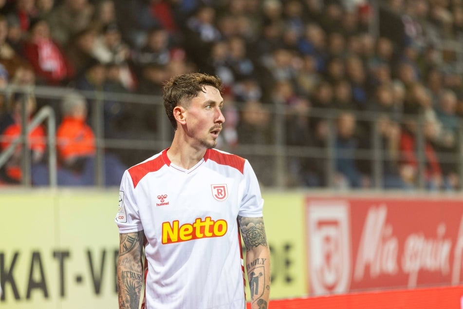 Heute läuft der 26-Jährige für den SSV Jahn Regensburg auf.