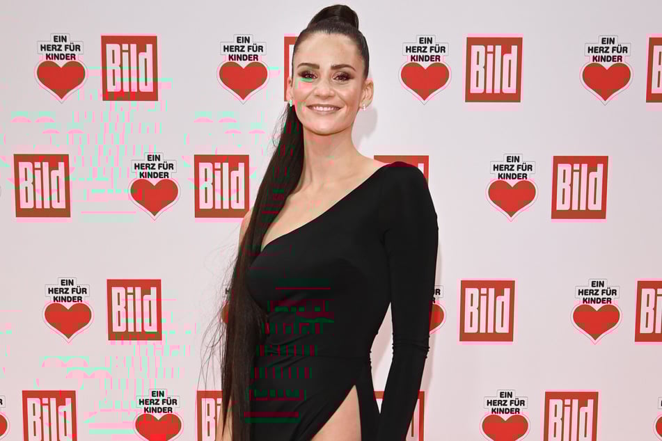 Betty Taube (31) hat ihr Herz an einen neuen Mann verschenkt.