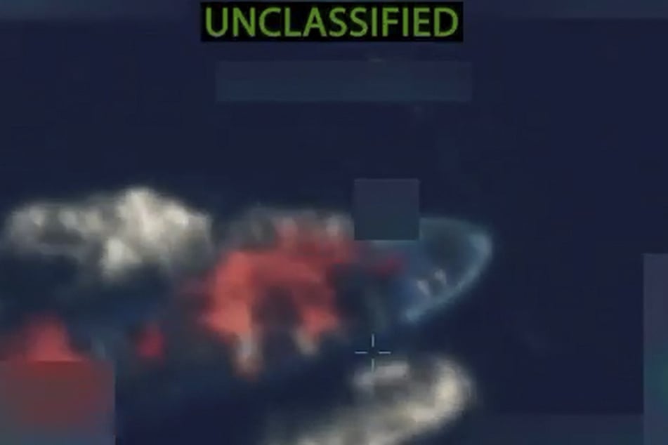 US strikes on boats in international waters, which have killed over 100 people, are "violations of the right to life," according to the UN experts.r